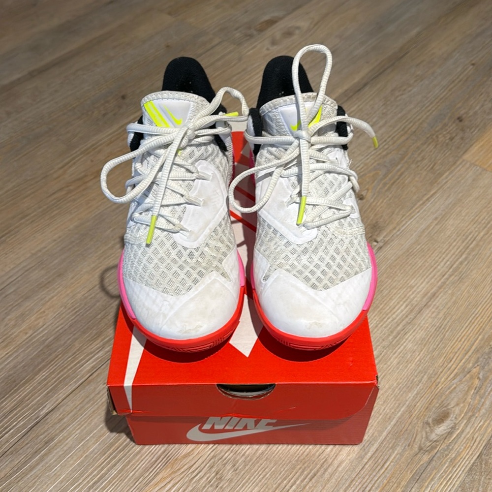Nike Zoom HyperSpeed Court SE - White/Black/Bright Crimson
